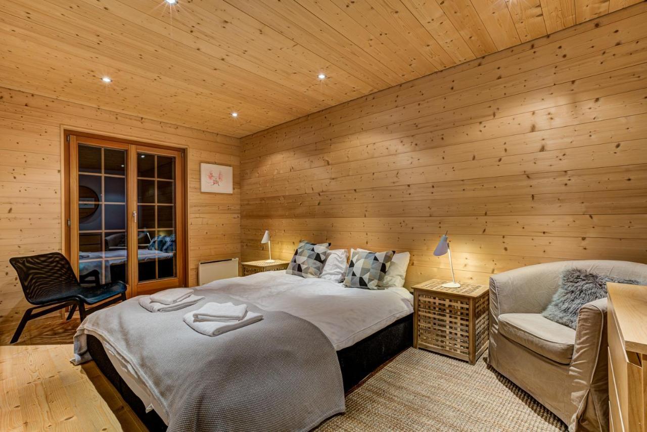 Chalet Le Chapeau La Tzoumaz Esterno foto
